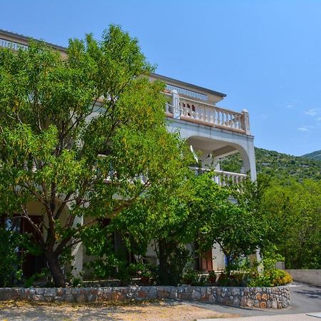Sea View Apartments Кленовица Экстерьер фото